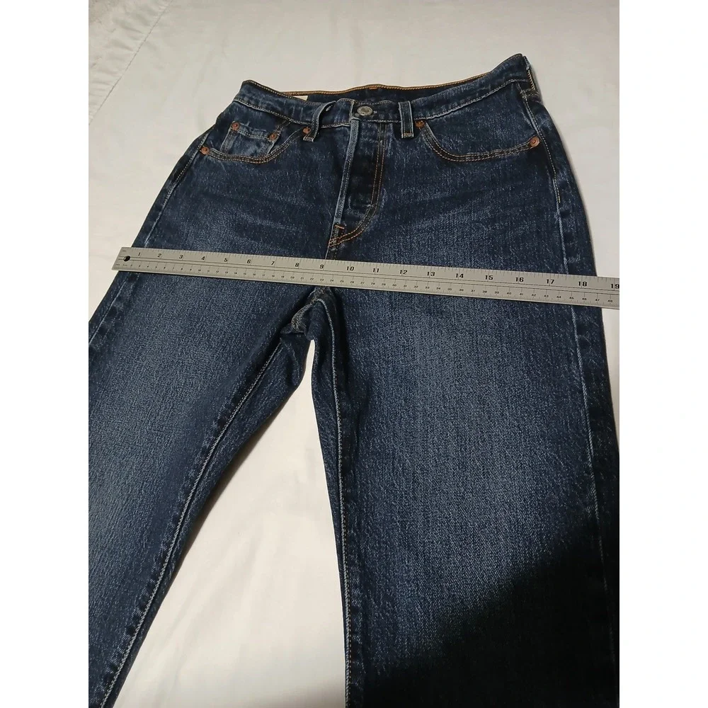 Levis 501 Original Fit Jeans Womens 25x30 Dark Wash Straight Leg 12501-0554